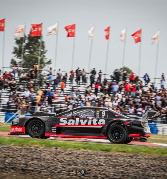 Jeremías Olmedo terminó 19° en la final del Turismo Carretera en Viedma tras una carrera intensa con múltiples relanzamientos.