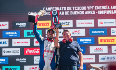Franco Riva ganó la primera carrera del TC2000 2026 en el callejero de Buenos Aires tras dominar la final de punta a punta.