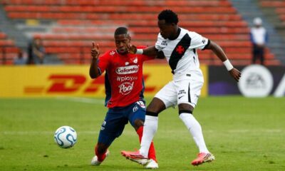 Vasco da Gama reaccionó dos veces y se llevó un valioso empate 2-2 ante el DIM en Colombia.