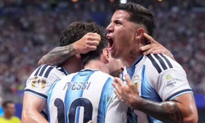 Argentina pasó de estar eliminada a meterse en cuartos con tres goles en 13 minutos, otro tanto de Messi y un cabezazo agónico de Enzo Fernández.