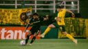 Aldosivi rescató un empate ante Defensa y Justicia en el arranque del Clausura 2026 y sumó un punto importante en su lucha por la permanencia.