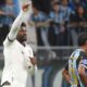 Bolívar venció 1-0 a Grêmio en Porto Alegre, ganó la serie 4-2 y avanzó a octavos de final de la Copa Sudamericana.