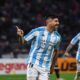 Atlético Tucumán derrotó 2-0 a Central Córdoba en Santiago del Estero con un doblete de Leandro Díaz y logró su primer triunfo en el Torneo Clausura