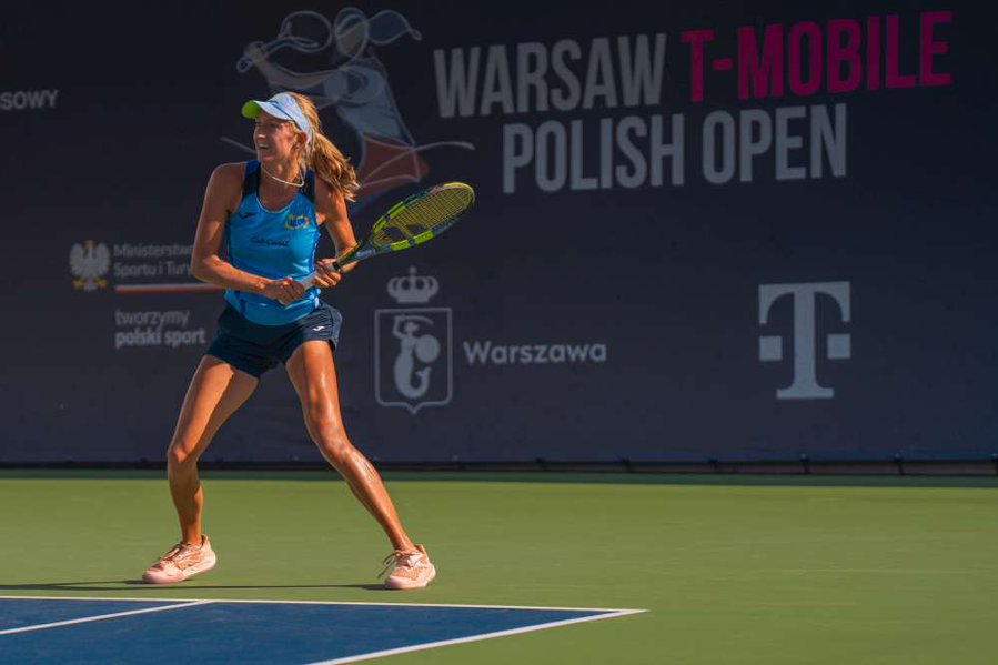 Sorpresas, remontadas y triunfos destacados marcaron una nueva jornada del WTA 125 de Varsovia.