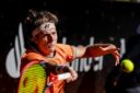 Ugo Carabelli, Midon y La Serna avanzaron en una jornada con actividad en seis torneos del Mundo Challenger masculino.