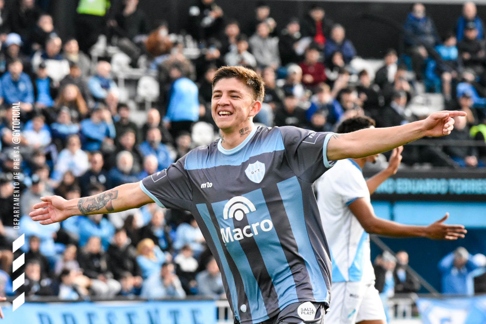 Gimnasia y Tiro derrotó 2-1 al escolta Temperley, sumó su segundo triunfo consecutivo y se metió en la zona de Reducido.