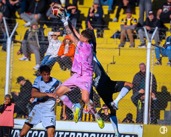 Juventud Antoniana empató 0-0 con Olimpo en Bahía Blanca, sumó en el debut del nonagonal y extendió su gran racha en el Federal A.