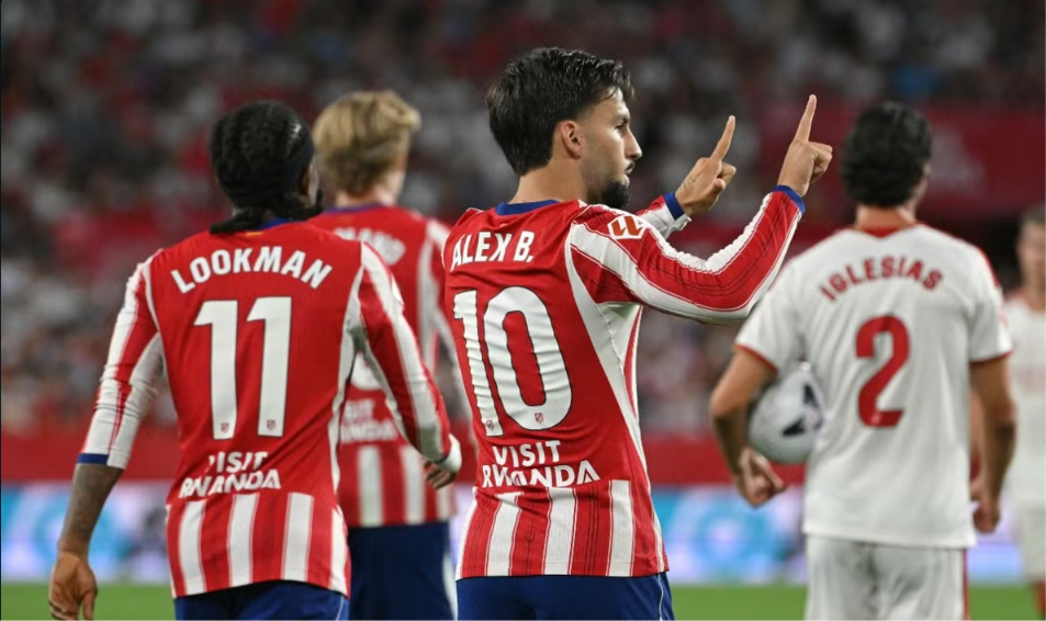 Atlético venció al Sevilla, Levante aplastó al Betis y Real Sociedad derrotó al Espanyol en una jornada 3 que movió la cima de LaLiga.