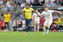 Dinamo Zagreb goleó y Slovan Bratislava consiguió el único triunfo visitante en el inicio de la tercera ronda previa de la Champions League.