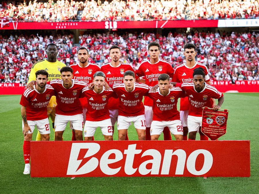 Benfica fue la gran figura de una jornada de Europa League con diez partidos, goleadas, triunfos visitantes y series abiertas.