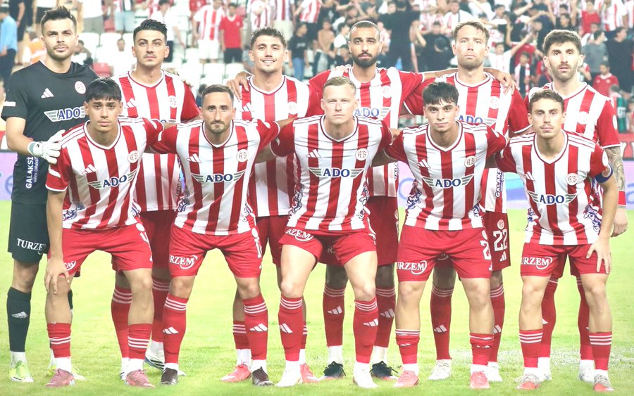 Antalyaspor ganó 4-3, Bandırmaspor goleó 3-0 y Manisa FK también arrancó con victoria en la primera jornada de la Trendyol 1. Lig de Turquía.