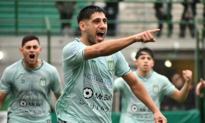 Excursionistas volvió a la cima, Talleres ganó en Sarandí y Sportivo Italiano goleó otra vez en una fecha 30 que dejó la punta al rojo vivo.