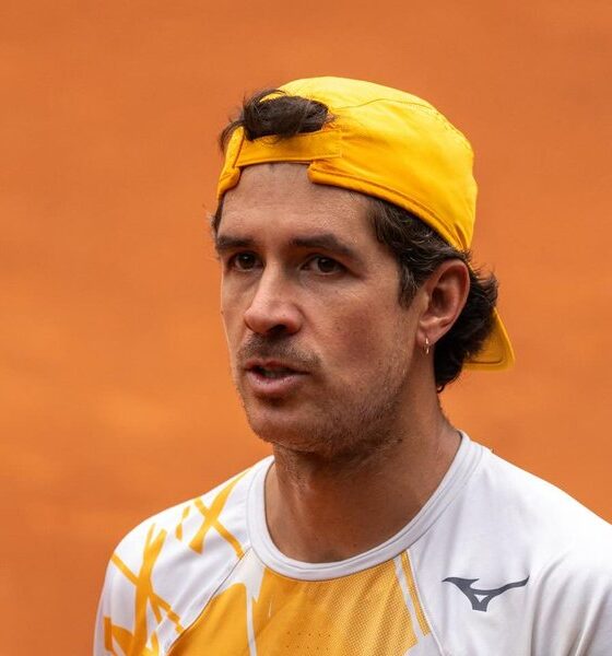 Facundo Mena venció a Daniel Masur y llegó a semifinales en Augsburg. Tarvet también avanzó en Roehampton 2.