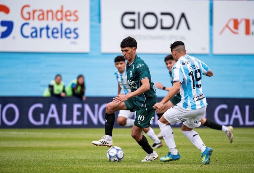 El Decano golpeó sobre el final en Río Cuarto, volvió al triunfo después de dos fechas y se metió en zona de clasificación.