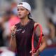 Arango derrotó con autoridad a Venus Williams y encabezó una intensa jornada del viernes en el WTA 1000 de Cincinnati.