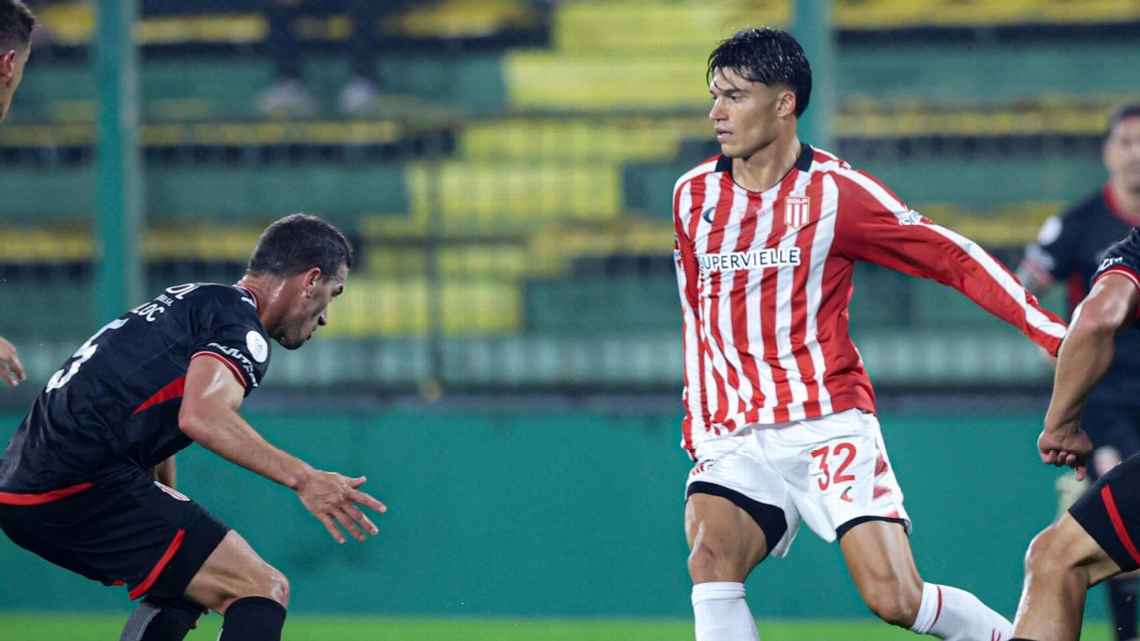 Estudiantes derrotó 3-1 a Barracas Central, avanzó a los cuartos de final de la Copa Argentina 2026 y mantiene abiertas sus aspiraciones en múltiples frentes.