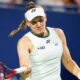 Swiatek reaccionó ante Svitolina, Rybakina remontó a Gauff y ambas definirán el título del WTA Toronto 2026.