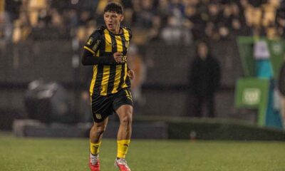 Peñarol y Wanderers dominaron sus series y se enfrentarán en la final del Torneo Intermedio de Uruguay 2026.