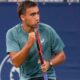 Tien frenó la gran semana de Tirante y completó junto con Shelton, Mérida y Mensik el cuadro de cuartos de final de Montreal.