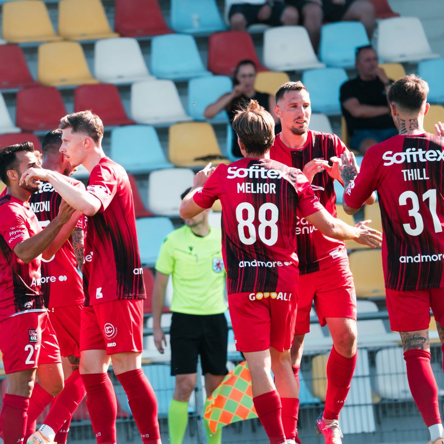 Strassen y Mondorf quedaron en lo más alto de la BGL Ligue de Luxemburgo tras una Fecha 4 marcada por goleadas, sorpresas y triunfos visitantes. Repasamos todos los resultados, la tabla provisional y la historia de los principales clubes y escenarios.