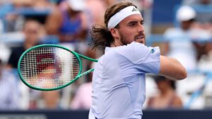 El ATP Winston-Salem 2026 comenzó con triunfos de Tsitsipas, Sonego y Altmaier, además de varios retiros que modificaron el cuadro.