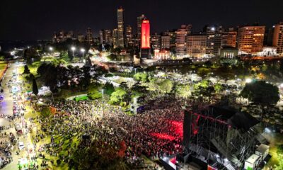 Santa Fe inauguró los Juegos Suramericanos 2026 ante más de 250.000 personas, con música, deporte y las delegaciones de 15 países.