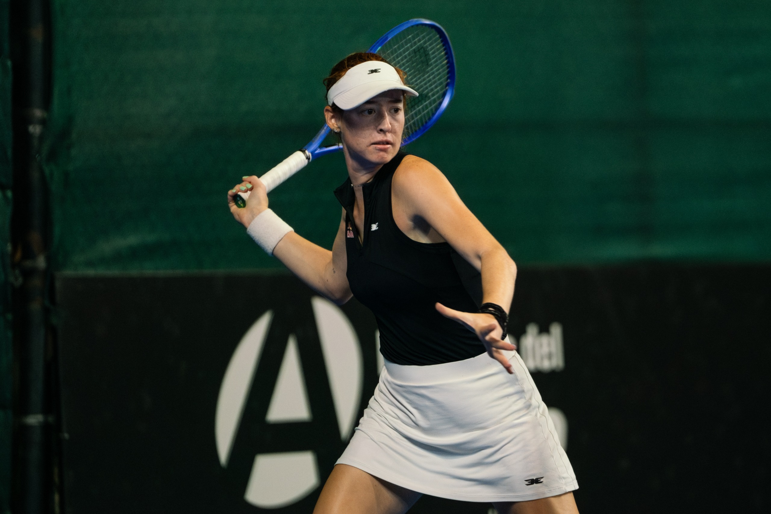 La jornada WTA dejó sorpresas, remontadas y las victorias de Joint, Tararudee, Volynets, Korneeva, Rakhimova, Back y Astakhova.