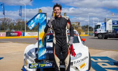 Juan Pablo Alé celebra un sábado perfecto en Junín tras lograr la pole position y la victoria en su debut en el Top Race y dominar la Fiat Competizione.