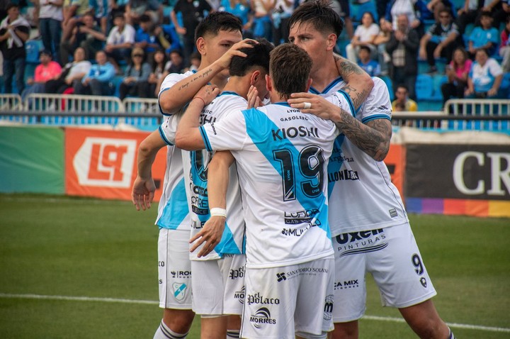 Temperley llegó a 53 puntos, Gimnasia mantiene su lugar en el Reducido y Central sigue obligado a sumar en la Zona A.