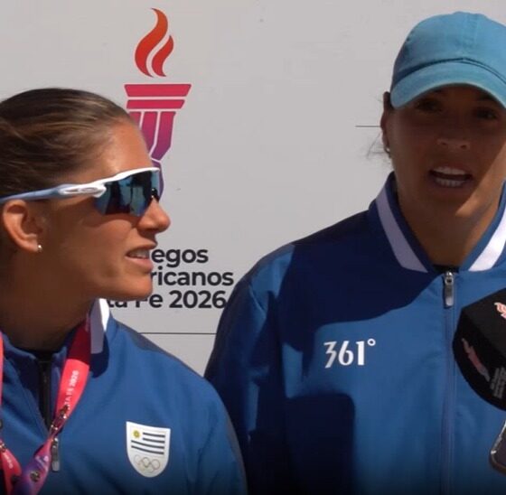 Zoe Acosta comenzó a remar como hobby y en Santa Fe 2026 conquistó junto a Romina Cetraro el oro del doble femenino de remo coastal.