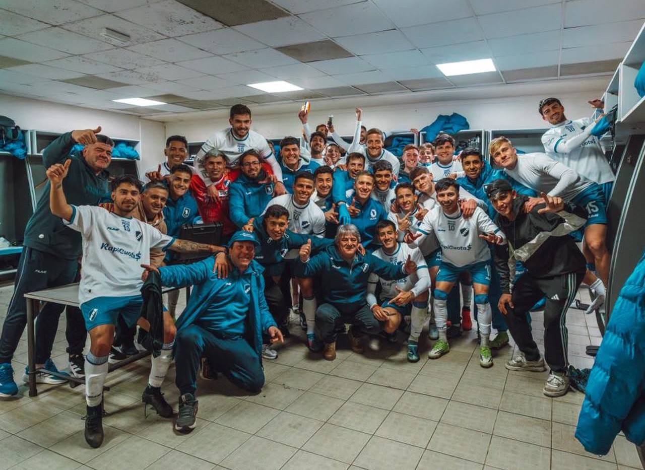 Alvarado se afirmó arriba, San Martín perdió el invicto y Juventud Antoniana quedó condenado a la Reválida.