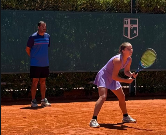 Sofía Cuoco es finalista del J60 de Concepción tras una contundente semifinal y buscará el título ante la brasileña Lara Cristina Hass.