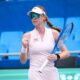 Maya Joint superó a Tararudee y avanzó ante Korneeva por retiro para alcanzar la final del WTA Singapur.