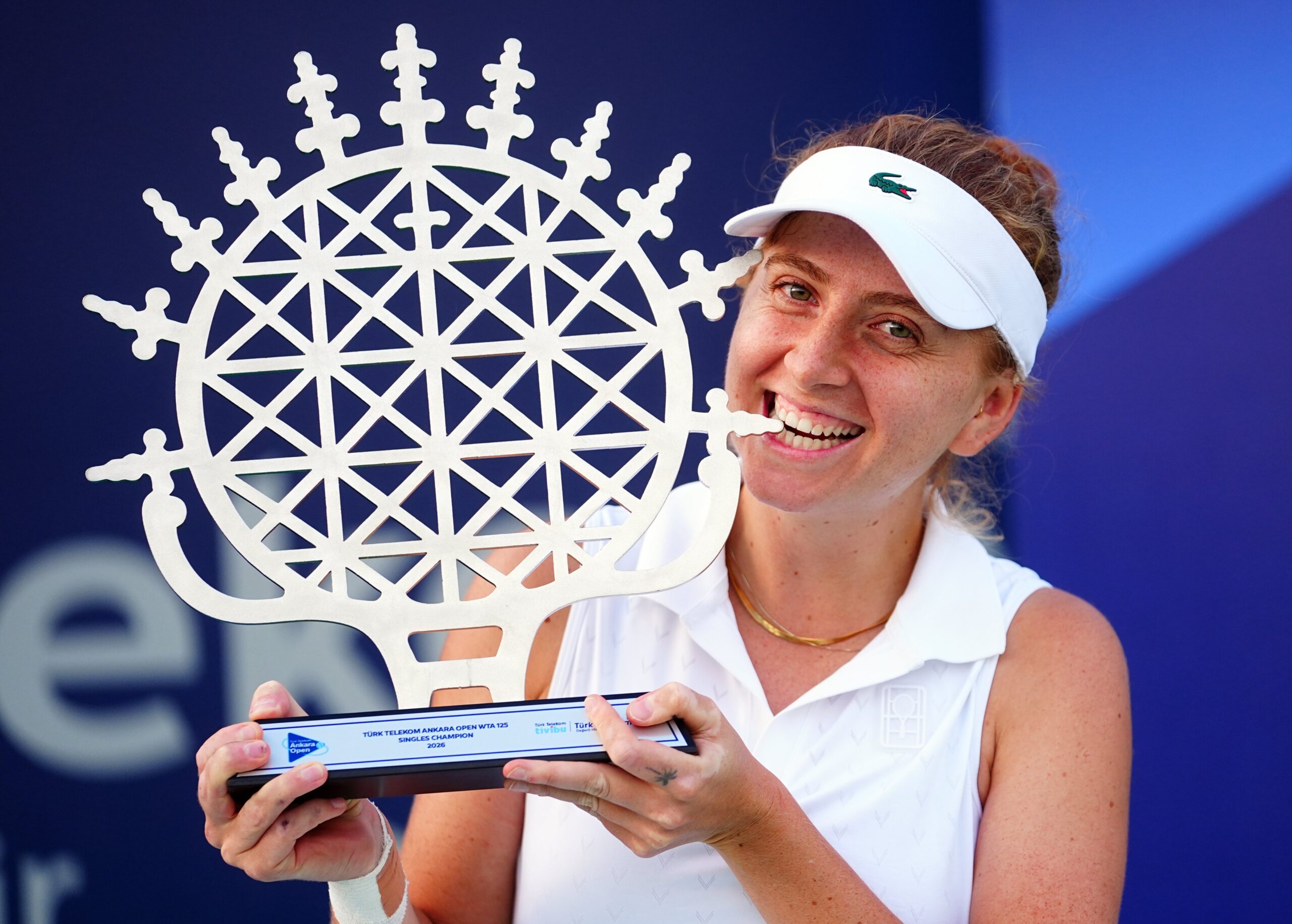 Cengiz, Timofeeva y Grabher fueron las campeonas de los WTA 125 de Ankara, Porto y Tolentino.