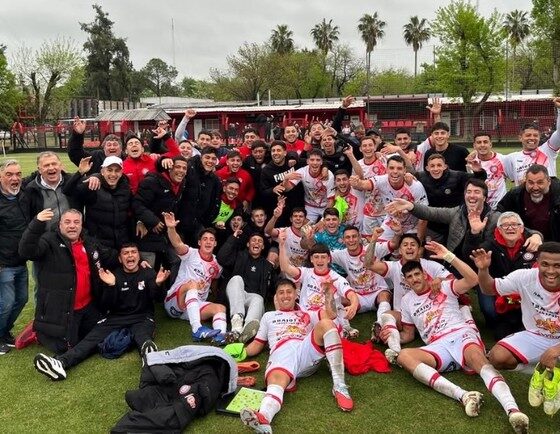 Luján volvió a la punta, Centro Español ganó y Alem aseguró la permanencia. Resultados, tablas y Reducido de la jornada 30.