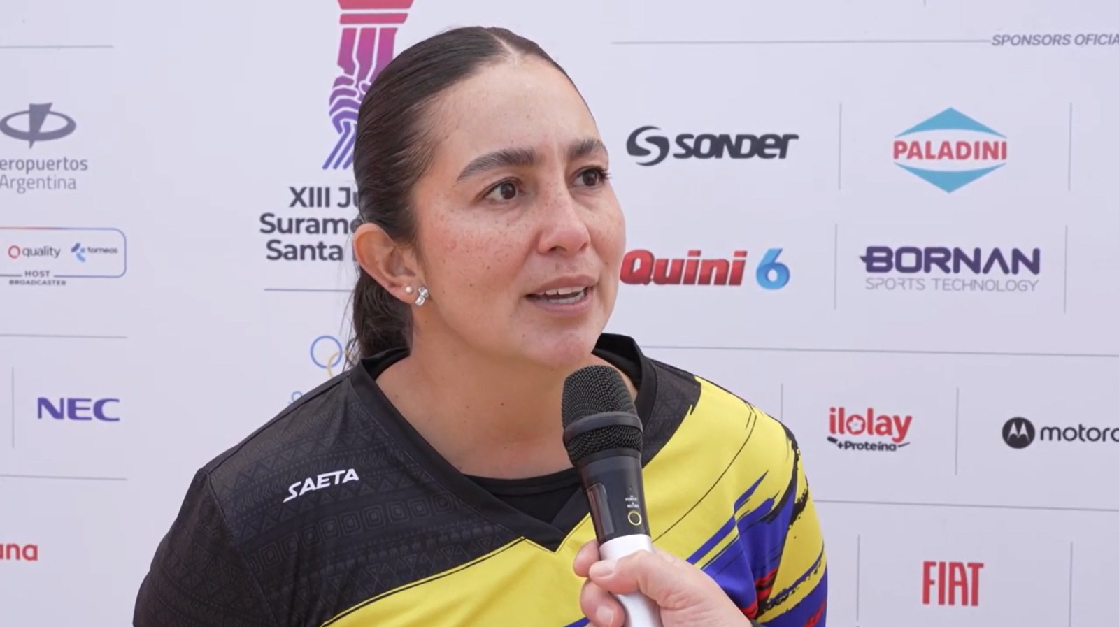 Sara López explicó la exigencia mental del arco compuesto y cómo cambió su manera de competir durante los Juegos Suramericanos Santa Fe 2026.