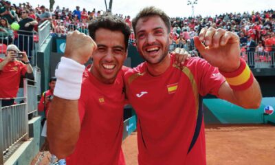 España venció a Chile en Santiago y clasificó al Final 8 de la Copa Davis. Martínez y Munar sentenciaron el 3-0 con el triunfo en dobles.