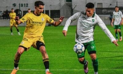 Real Pilar y Comunicaciones en el inicio de la fecha 35 de la Primera B Metropolitana