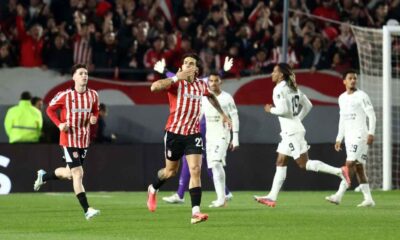 Estudiantes igualó con Corinthians y deberá definir la serie en Brasil, mientras Palmeiras sacó una mínima ventaja ante Liga de Quito.