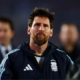 Lionel Messi se despidió de la Selección Argentina con un gol y dos asistencias en el 3-0 ante Benín. Lágrimas, homenajes y una noche histórica en el Monumental.