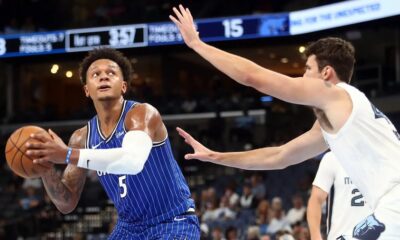 Toronto ganó por 50 puntos, Golden State derrotó a los Lakers y Austin Reaves fue el máximo anotador de una intensa jornada de pretemporada NBA.
