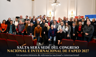 Representantes del periodismo deportivo reunidos en el marco del Congreso de FAPED, donde Salta fue designada sede para 2027.