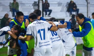 Juventud Antoniana goleó 3-0 a Huracán Las Heras y sacó una gran ventaja en la ida de la Reválida del Federal A 2026.