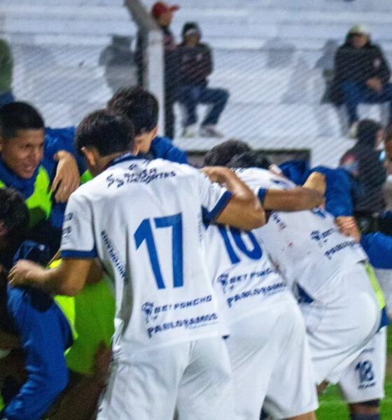 Juventud Antoniana goleó 3-0 a Huracán Las Heras y sacó una gran ventaja en la ida de la Reválida del Federal A 2026.